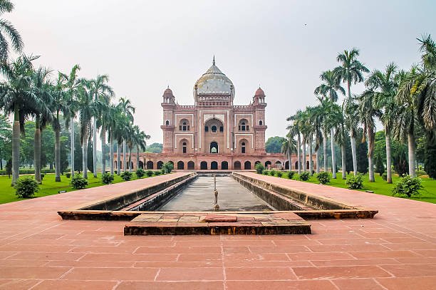 Safdarjung Tomb